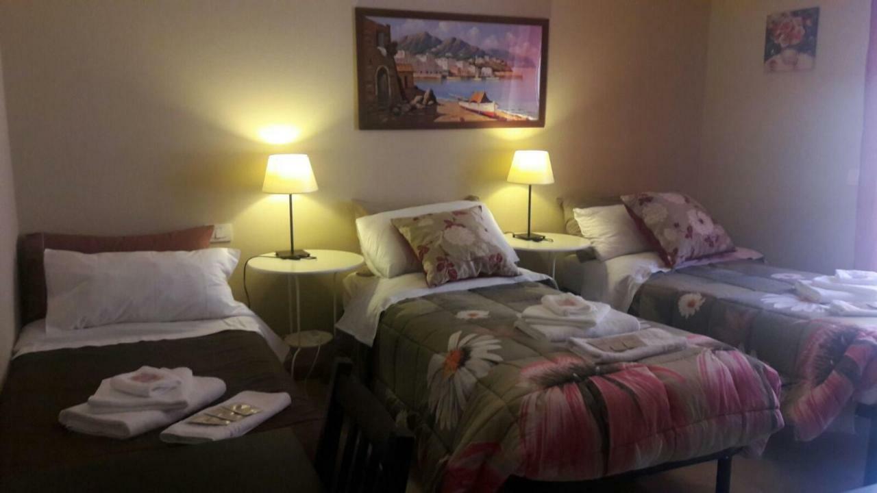 Domus Taranto Unica Sede Otel Dış mekan fotoğraf